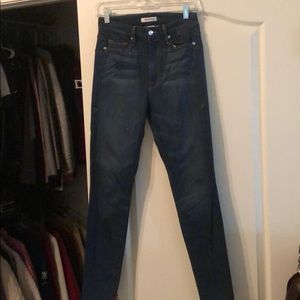 Good American Jeans